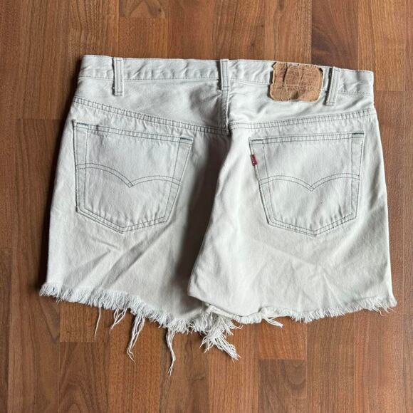 Vintage VTG 90’s Levi’s Shorts - Picture 1 of 8